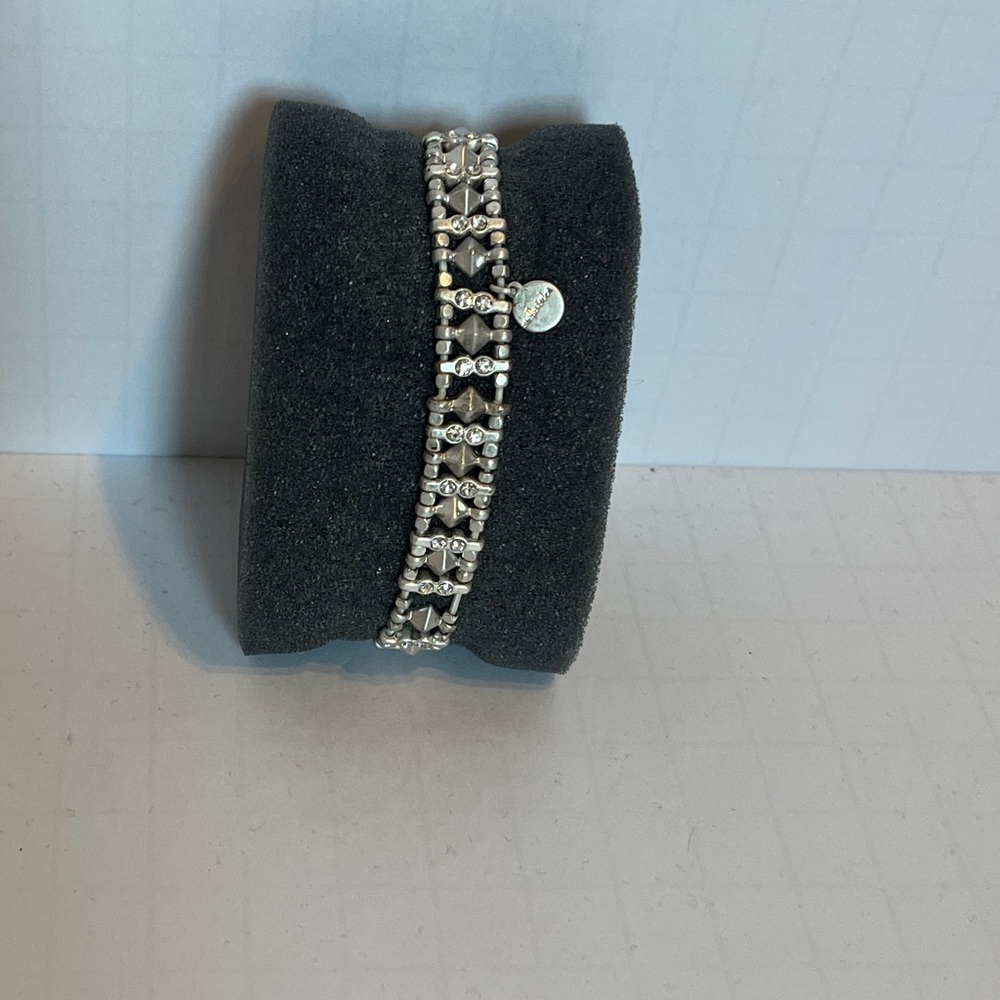 Stella & Dot Arrinson stretch bracelet